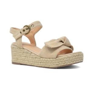 Chase + Chloe Nude Gaston Espadrille Sandals 7.5